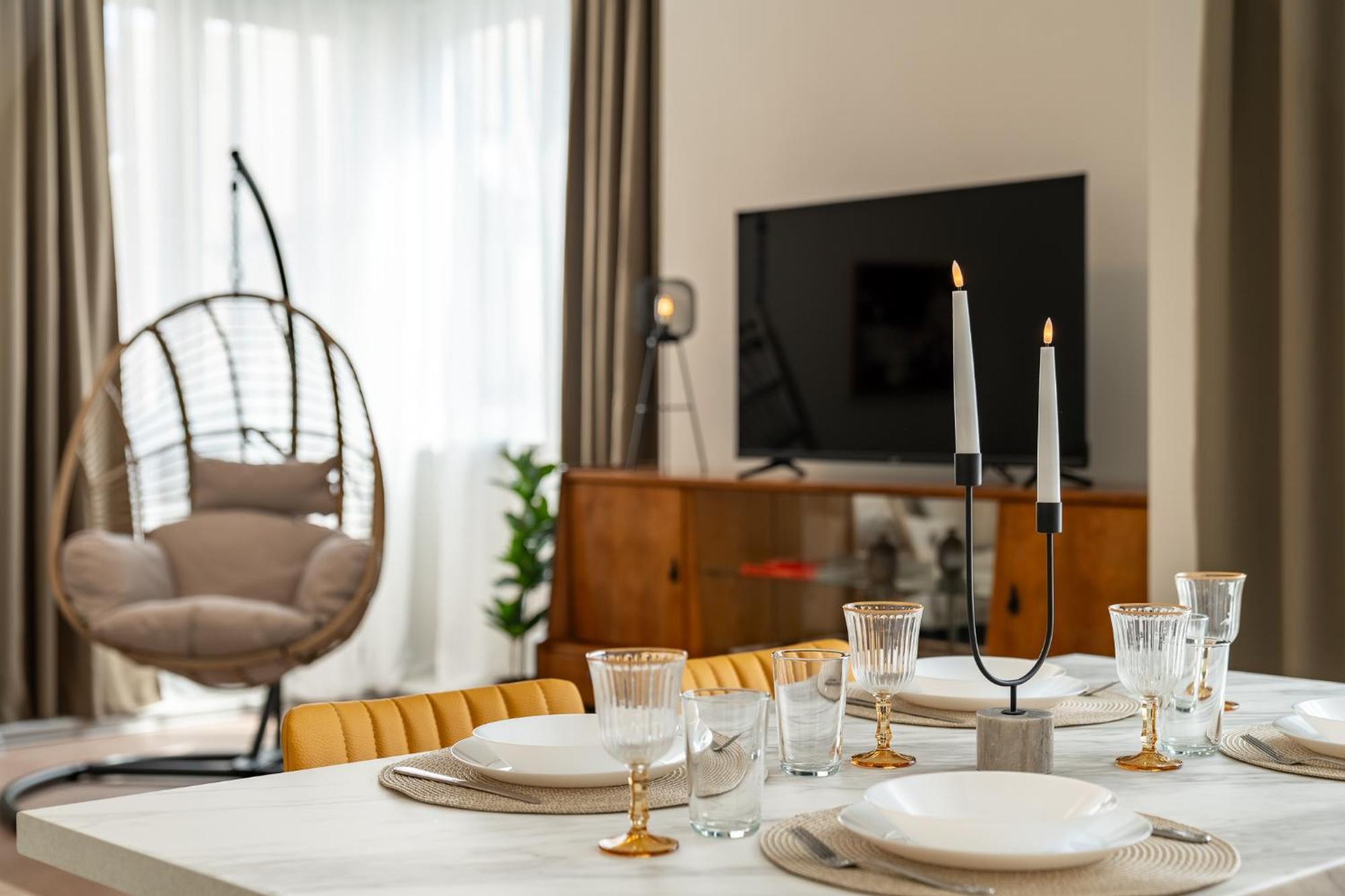Bright & Sunny Stylish Apt With 2Bdr And 2Bth София Екстериор снимка