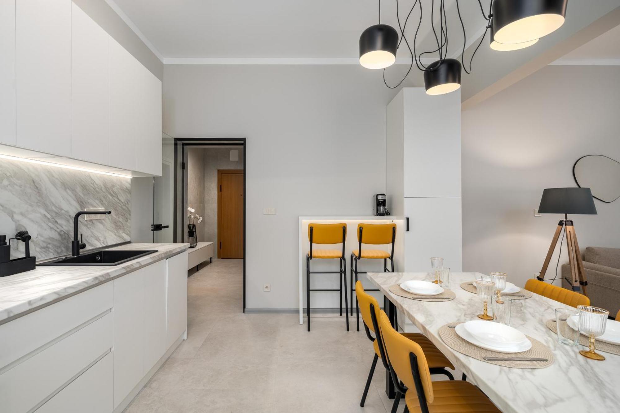 Bright & Sunny Stylish Apt With 2Bdr And 2Bth София Екстериор снимка