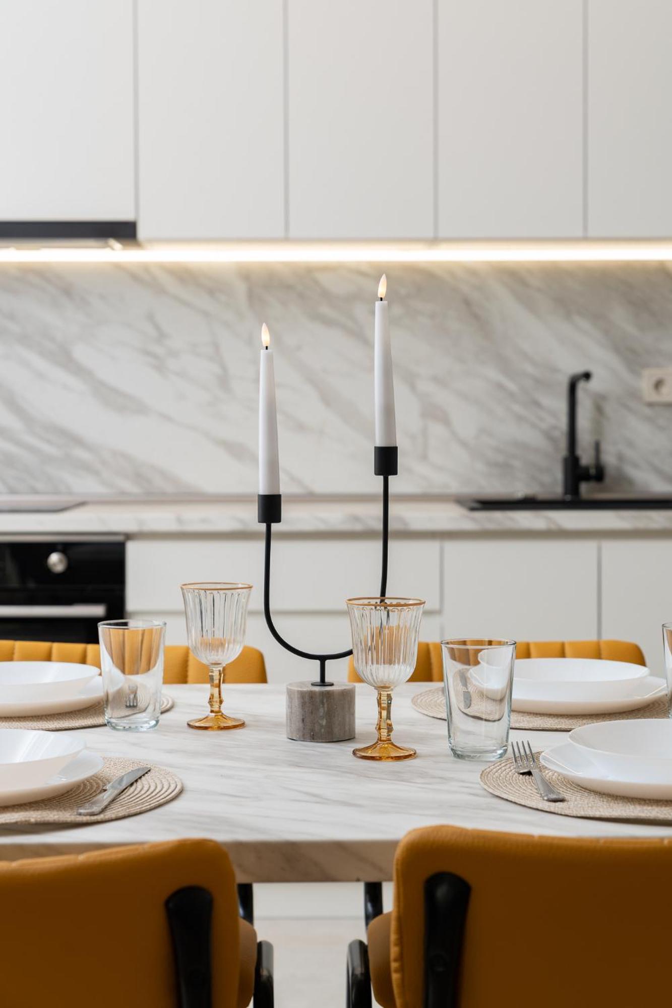Bright & Sunny Stylish Apt With 2Bdr And 2Bth София Екстериор снимка